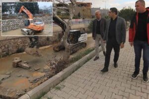 Menderes Belediye Başkanı Mustafa Kayalar, il&ccedil;ede yaşanan sel felaketlerine dikkati