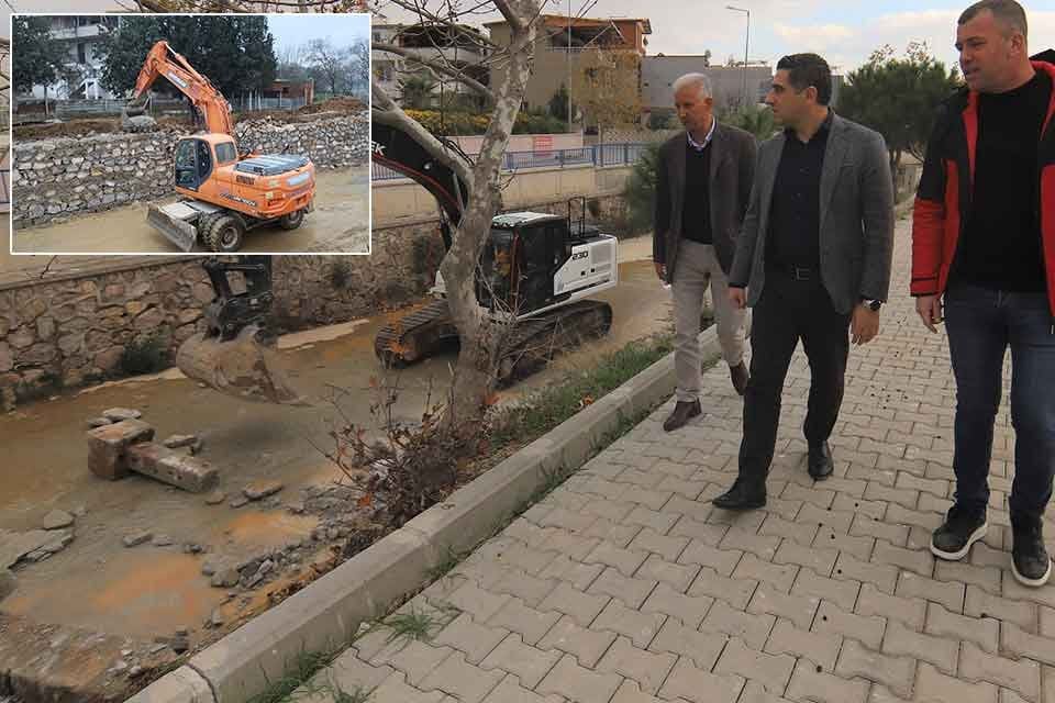 Menderes Belediye Başkanı Mustafa Kayalar, il&ccedil;ede yaşanan sel felaketlerine dikkati