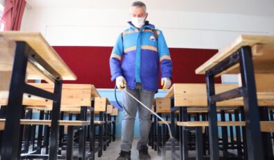 Menderes’te okullar dezenfekte edildi