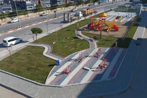 Menderes Belediyesi 2021 yılında ilçeye kazandırdığı 9 park ve 8