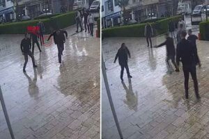 İZMİR'de Menemen Belediyesi binasına zorla girmek isteyen 3 kişi, iddiaya