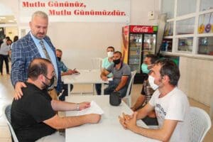 Menemen Belediyesi&rsquo;nin b&uuml;nyesinde bulunan İş-Kur Hizmet Noktası, Başkan Vekili Aydın