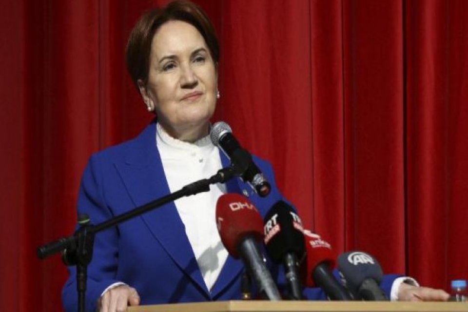 Meral Akşener, "Ben, 'hoşg&ouml;r&uuml;' s&ouml;z&uuml;n&uuml; sevmiyorum. Hoşg&ouml;r&uuml; kavramının i&ccedil;inde biraz