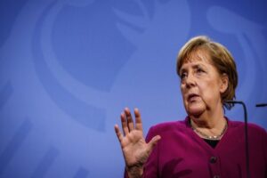 Almanya Başbakanı Merkel, eyalet başbakanlarından Covid-19 tedbirlerini uygulamalarını istedi.&nbsp;Covid-19&rsquo;un mutasyona