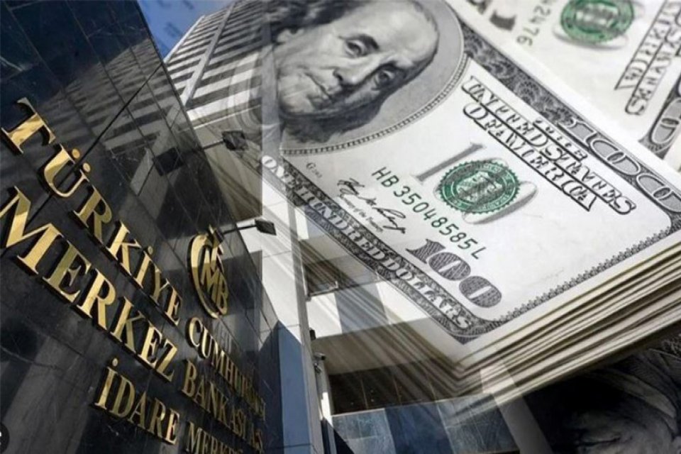 Nisan'da cari yıl sonu d&ouml;viz kuru (ABD Doları/TL) beklentisi 23,15