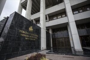 Cumhurbaşkanlığı Kararnamesi ile Merkez Bankası Başkanı Naci Ağbal g&ouml;revinden alınarak,
