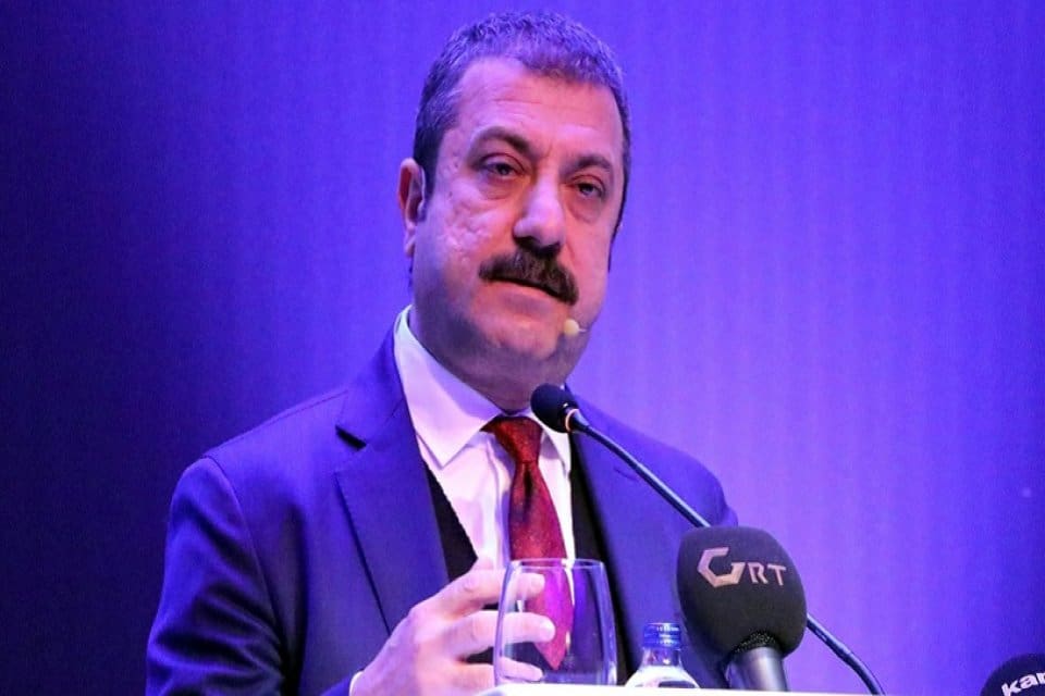 T&uuml;rkiye Cumhuriyet Merkez Bankası Başkanı Şahap Kavcıoğlu faizin d&uuml;ş&uuml;r&uuml;lmesi sonrası