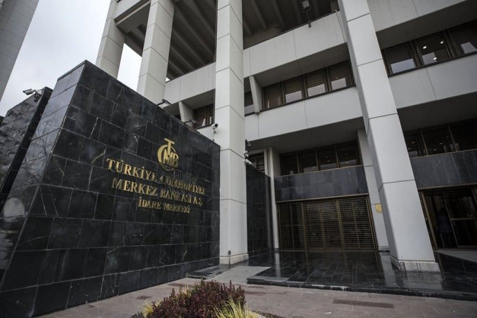 Merkez Bankası'nın toplam rezervleri, 113 milyar 144 milyon dolara geriledi.