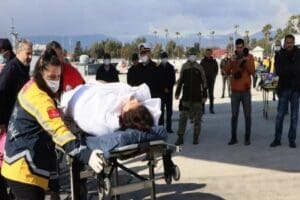 Kahramanmaraş merkezli depremlerde yaralananlardan 14 bin 735 kişinin hava, kara