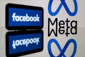 Facebook'u b&uuml;nyesinde bulunduran dijital devin, Elon Musk'ın maliyetleri kısma yoluna