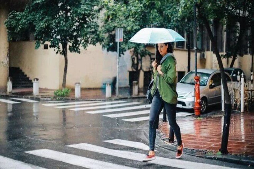 Meteoroloji Genel Müdürlüğü, hava sıcaklıklarının perşembe gününden itibaren mevsim normallerinin