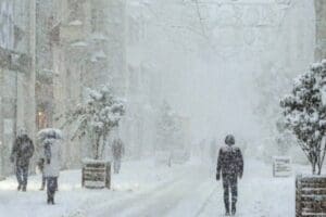 Meteoroloji&nbsp;Genel M&uuml;d&uuml;rl&uuml;ğ&uuml;, 33 il i&ccedil;in sarı, 18 il i&ccedil;in turuncu