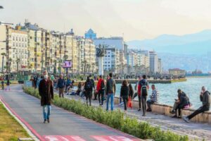 Meteoroloji'den yapılan açıklamaya göre; hava sıcaklıklarının hafta başından itibaren artacağı