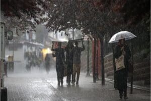Meteoroloji Genel M&uuml;d&uuml;rl&uuml;ğ&uuml;'n&uuml;n son dakika hava durumu raporunda Orta ve