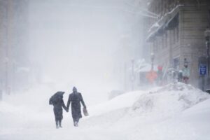 Meteoroloji Genel M&uuml;d&uuml;rl&uuml;ğ&uuml;'n&uuml;n hava durumu raporuna g&ouml;re İstanbul'un da aralarında