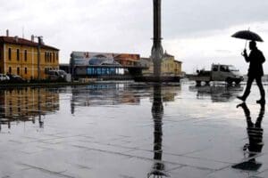 Ege B&ouml;lgesi ve İzmir'de son zamanlarda s&uuml;ren sağanak yağışların durmasıyla