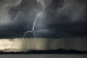 Meteoroloji Genel M&uuml;d&uuml;rl&uuml;ğ&uuml; (MGM), 2 Ekim Pazar g&uuml;n&uuml;ne ilişkin hava