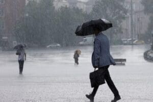 Meteoroloji Genel M&uuml;d&uuml;rl&uuml;ğ&uuml; (MGM), yarın Marmara B&ouml;lgesi dahil 17 il
