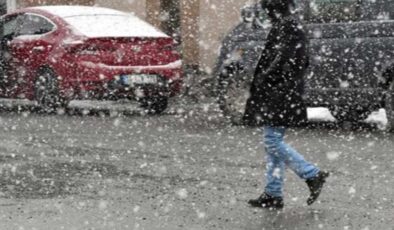 Meteorolojiden Ege'ye kar ve fırtına uyarısı