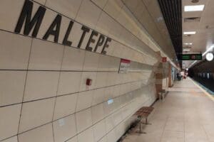 Metro İstanbul'dan yapılan a&ccedil;ıklamada, miting, konser ve ma&ccedil; gibi yoğun