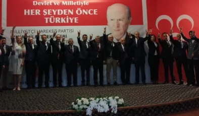 MHP İzmir adaylarını tanıttı
