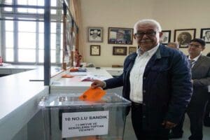 Milliyet&ccedil;i Hareket Partisi (MHP) İzmir eski İl Başkanı &Uuml;mit Akkuş