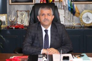 Milliyetçi Hareket Partisi (MHP) İzmir İl Başkanı Veysel Şahin, Pasaport