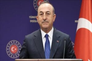 Dışişleri Bakanı &Ccedil;avuşoğlu, g&uuml;ndeme ilişkin a&ccedil;ıklamalarda bulundu. &Ccedil;avuşoğlu, Yunanistan Başbakanı