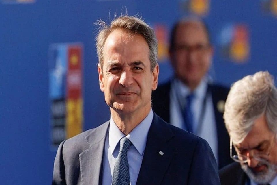 Yunanistan Başbakanı Kiryakos Mi&ccedil;otakis, Mora Yarımadası ve Girit Adası'nın g&uuml;neybatısında