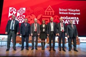 İkinci Y&uuml;zyılın İktisat Kongresi, Millet İttifakı partilerinin ekonomi politikalarından sorumlu