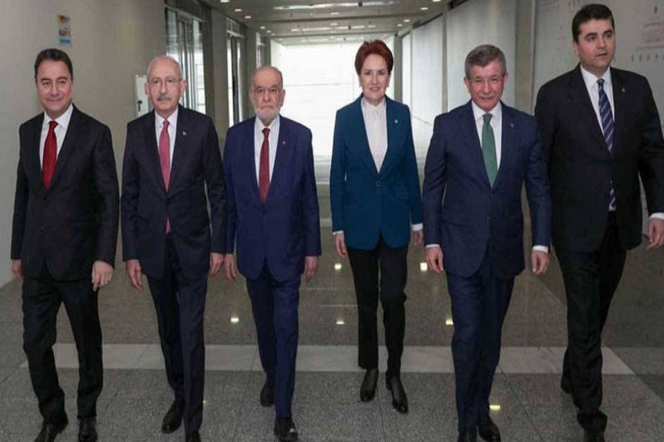 Millet İttifakı siyasi partilerinin liderleri; İYİ Parti Genel Başkanı Meral