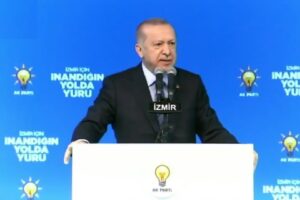 AK Parti İzmir İl 7'inci Olağan İl Kongresi'ne katılan Cumhurbaşkanı