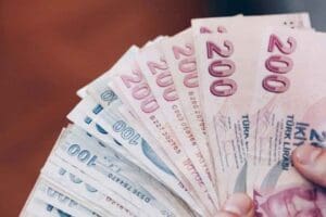 Asgari &uuml;cret ile ilgili son dakika a&ccedil;ıklaması geldi. Asgari &uuml;cretin