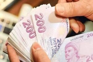Memur ve emekli maaşlarına y&uuml;zde 30 zam yapılmasına y&ouml;nelik yasa