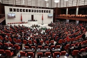 Milyonlarca kişinin merakla beklediği EYT d&uuml;zenlemesinde son viraja girildi. EYT