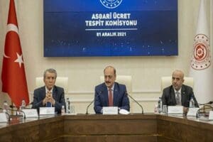 &Ccedil;alışma ve Sosyal G&uuml;venlik Bakanı Vedat Bilgin asgari &uuml;cret toplantısı