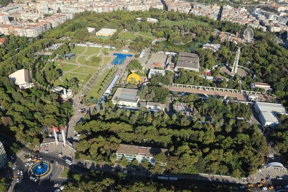 Mimarlar Odası İzmir Şube Başkanı İlker Kahraman, İzmir Büyükşehir Belediye