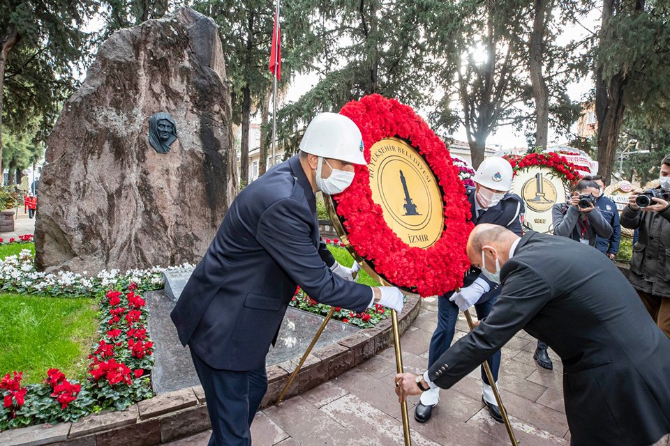 Ulu önder Mustafa Kemal Atatürk’ün annesi Zübeyde Hanım, ölümünün 98.