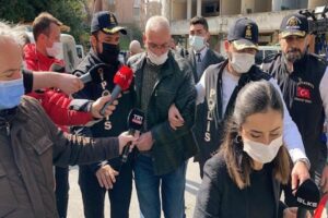 İstanbul'da miras meselesi i&ccedil;in gittiği hukuk b&uuml;rosunda d&ouml;rt kişiyi &ouml;ld&uuml;ren