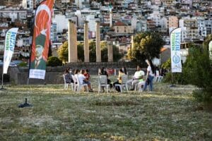 D&uuml;nya &Ccedil;ocuk ve Gen&ccedil;lik Kenti vizyonuyla &ccedil;alışmalarını s&uuml;rd&uuml;ren Bayraklı Belediyesinde,