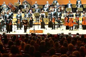 İzmir B&uuml;y&uuml;kşehir Belediyesi tarafından beşinci kez d&uuml;zenlenen İzmir Uluslararası Mizah