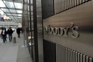 Moody's, T&uuml;rkiye'nin kredi notunu B2 olarak teyit etti, g&ouml;r&uuml;n&uuml;m&uuml; 'negatif'de