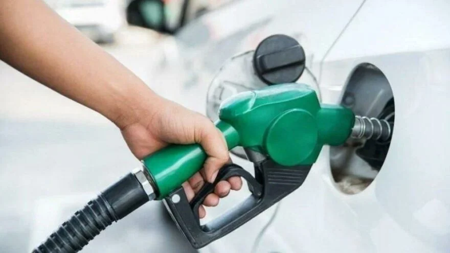 Motorine büyük zam geliyor Motorinin litre fiyatının bu gece 1 lira 96 kuruş zamlanması