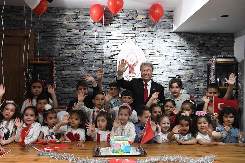 Başkan İduğ, 23 Nisan ulusal egemenlik ve &ccedil;ocuk Bayramı&rsquo;nda mucize