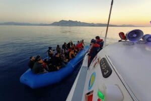 Muğla'nın Bodrum il&ccedil;esinde, Yunan unsurlarınca T&uuml;rk kara sularına geri itilen
