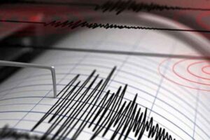 Muğla'nın Datça ilçesi açıklarında 4 büyüklüğünde deprem meydana geldi. Muğla'nın