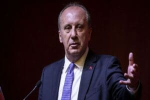 Memleket Partisi Genel Başkanı&nbsp;Muharrem İnce, kendisine y&ouml;nelik yapılan "adaylıktan &ccedil;ekil"