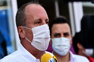 Koronavirüse yakalandıktan sonra Ankara Şehir Hastanesi'nde tedavi altına alınan Muharrem
