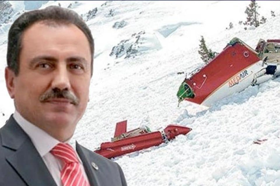 BBP Genel Başkanı Muhsin Yazıcıoğlu ve arkadaşlarının helikopterin d&uuml;şmesi sonucu
