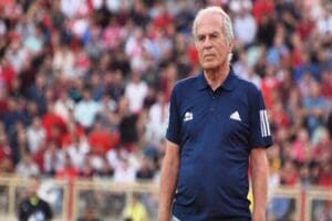 S&uuml;per&nbsp;Lig kul&uuml;plerinden Altay'ın teknik direkt&ouml;r&uuml; Mustafa Denizli, katıldığı bir televizyon